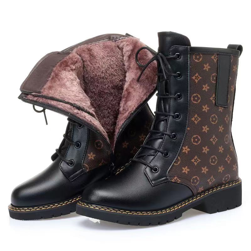 New Fashion Retro Plush Short Boots product image 4, provided for visual reference and product detail review