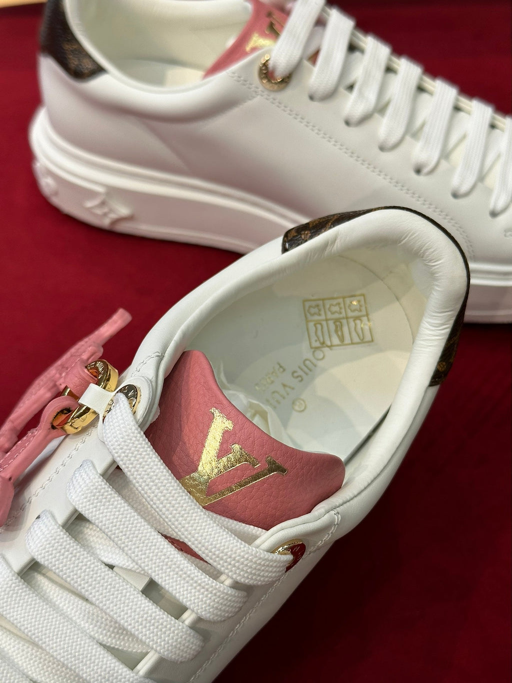 2023 VL classic platform sneakers -S37 product image 7, provided for visual reference and product detail review