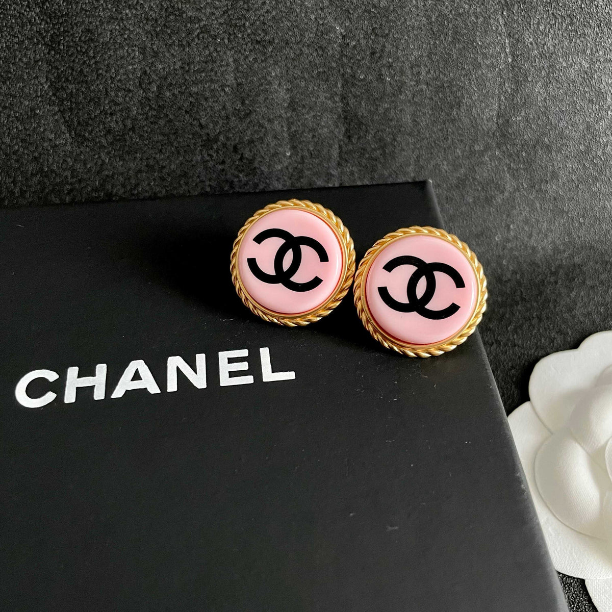 High-Quality Stud Earrings-128 product image 10, provided for visual reference and product detail review