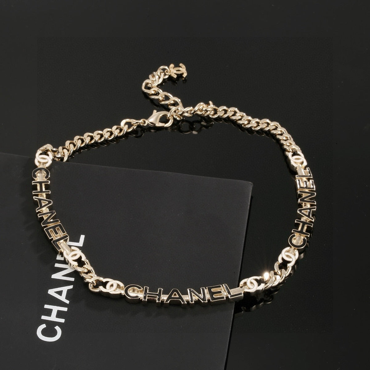 High-Quality Necklaces-104 product image 5, provided for visual reference and product detail review