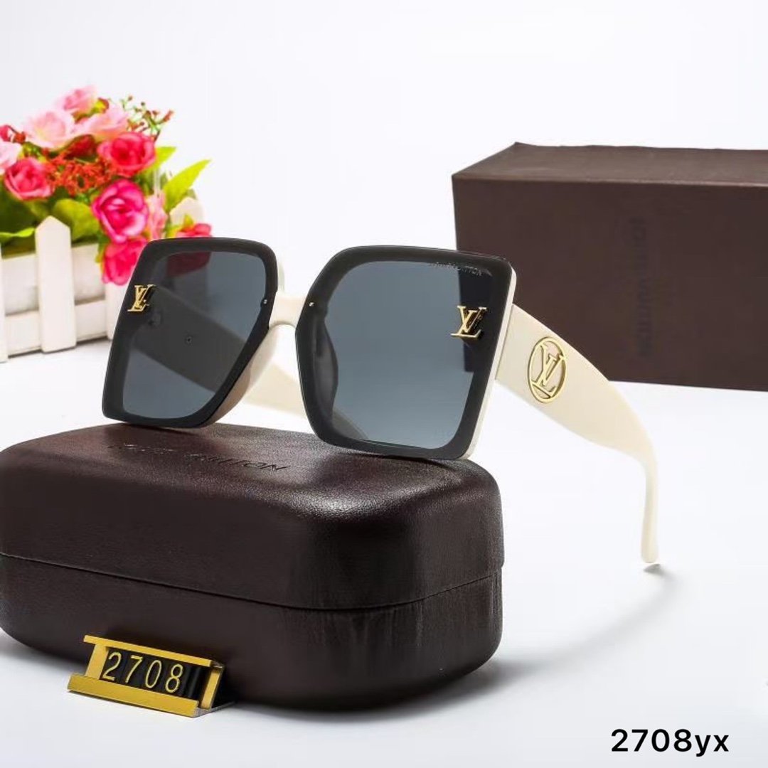 Classical Sunglasses Unisex Sunglasses product image 3, provided for visual reference and product detail review