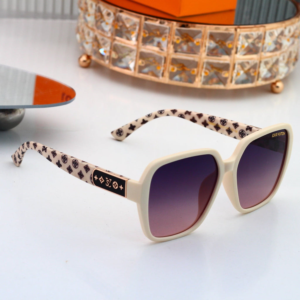 New Stylish Sunglasses-45 product image 6, provided for visual reference and product detail review