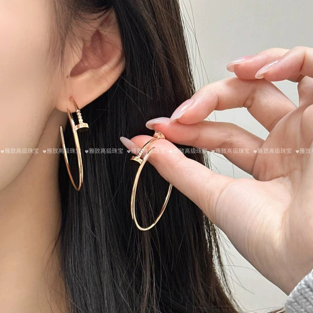 High-Quality Stud Earrings-66 product image 10, provided for visual reference and product detail review