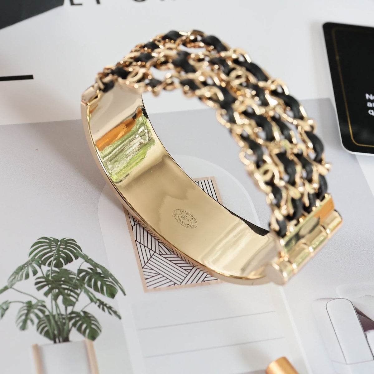 High-Quality Bracelets-195 product image 3, provided for visual reference and product detail review