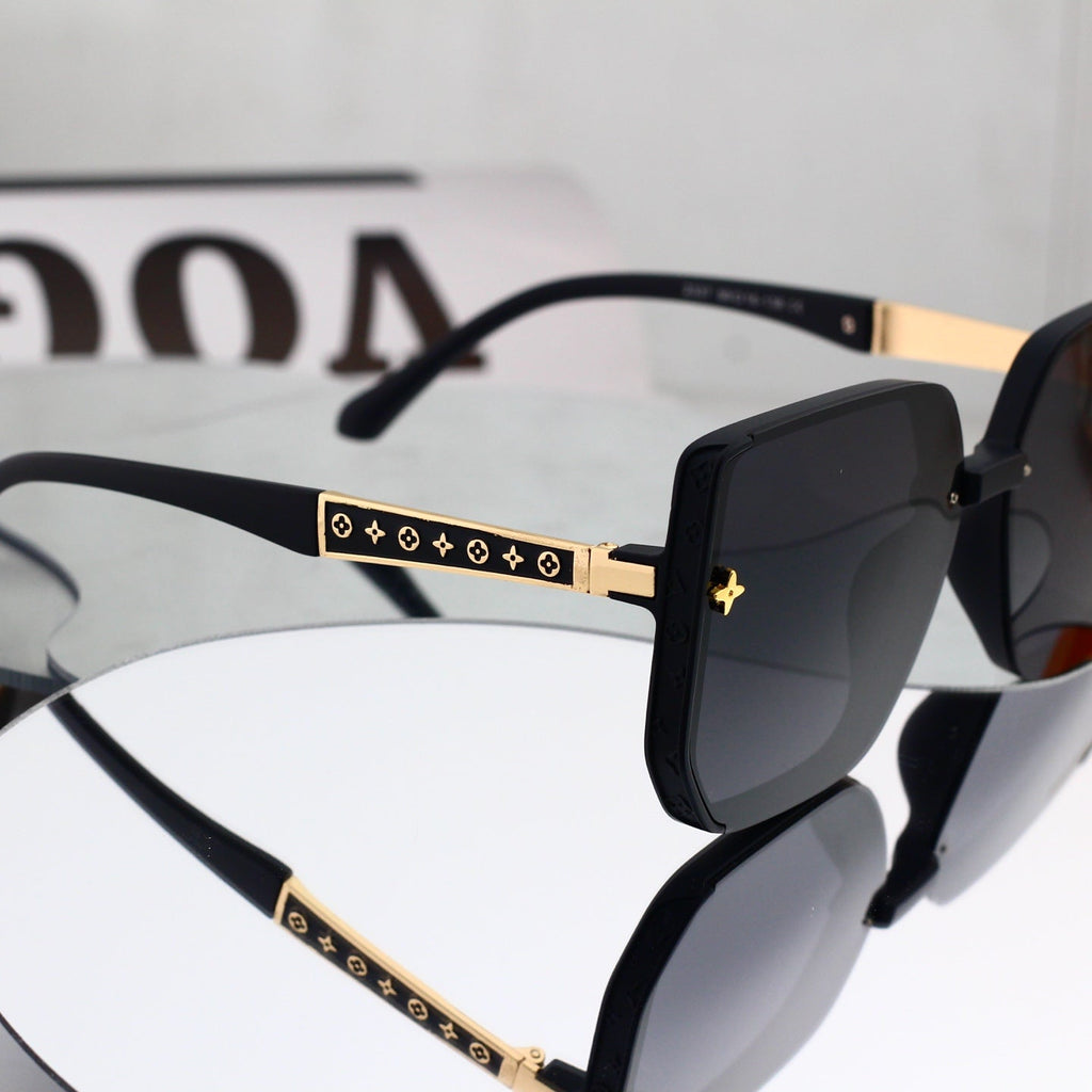 New Stylish Sunglasses-44 product image 6, provided for visual reference and product detail review