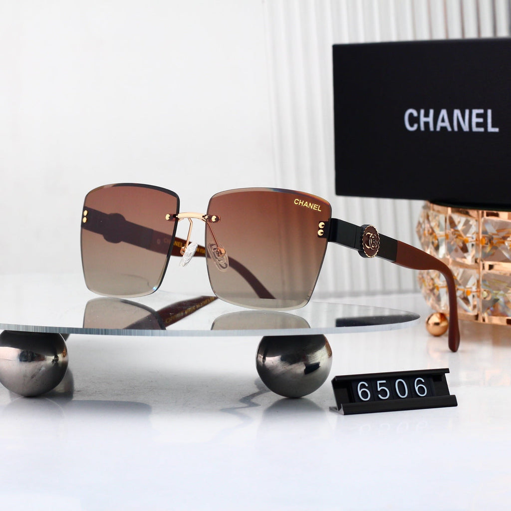 New Stylish Sunglasses-82 product image 2, provided for visual reference and product detail review