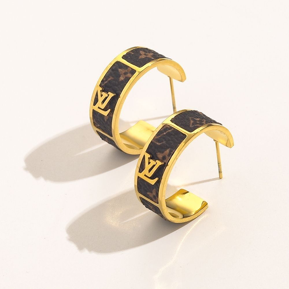 Old Flower Leather Earrings product image 4, provided for visual reference and product detail review