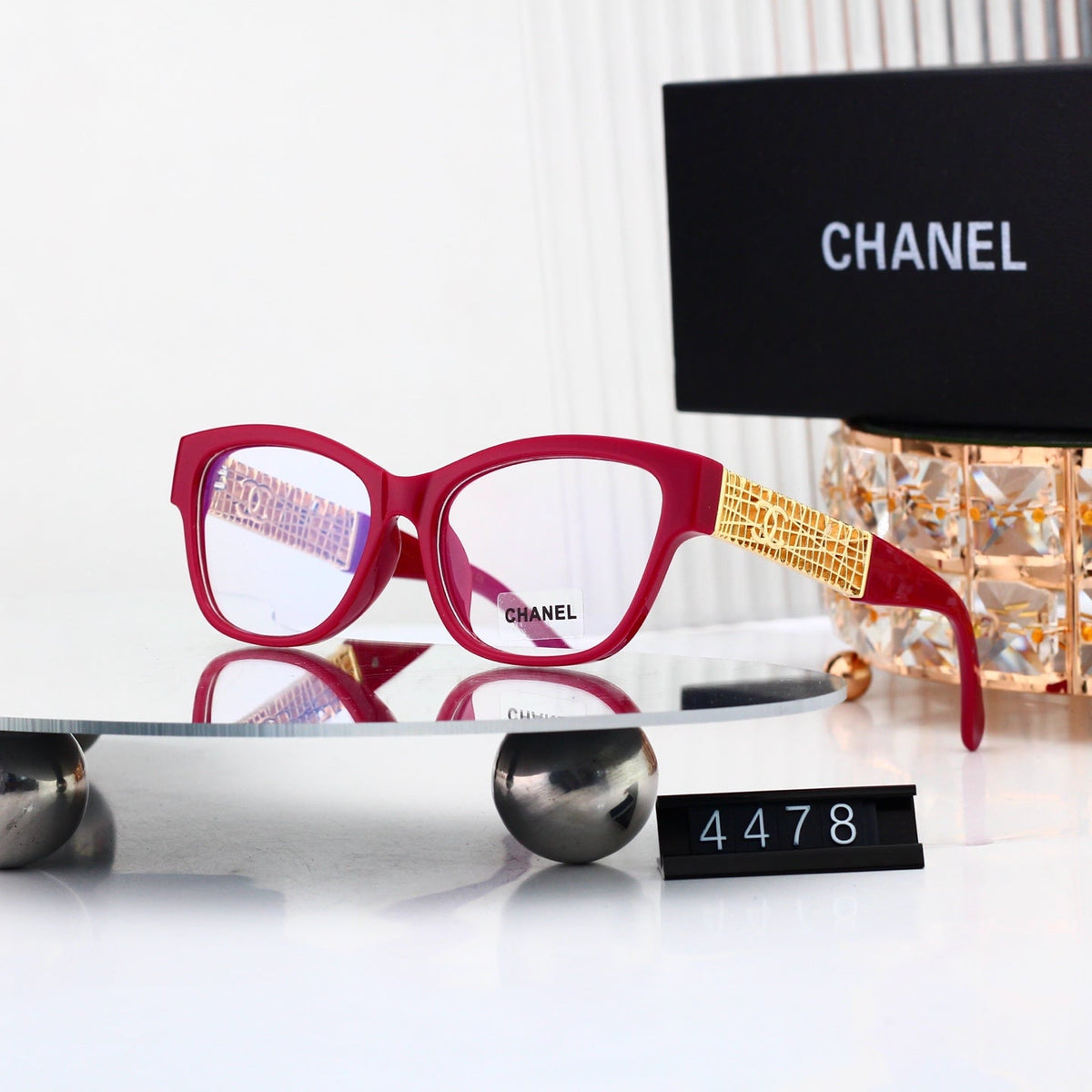 New Stylish Sunglasses-68 product image 5, provided for visual reference and product detail review