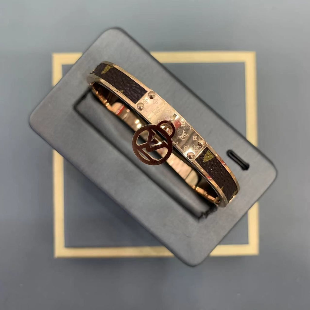 Fashion Retro VL diamond bracelet product image 12, provided for visual reference and product detail review
