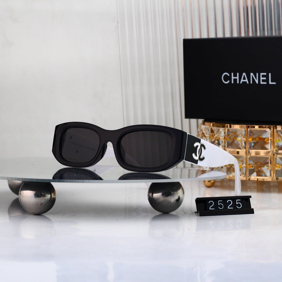 New Stylish Sunglasses-89 product image 1, provided for visual reference and product detail review