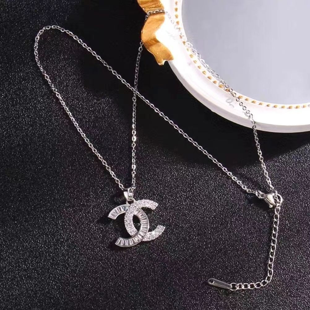 2023 New Fashion Necklace product image 5, provided for visual reference and product detail review
