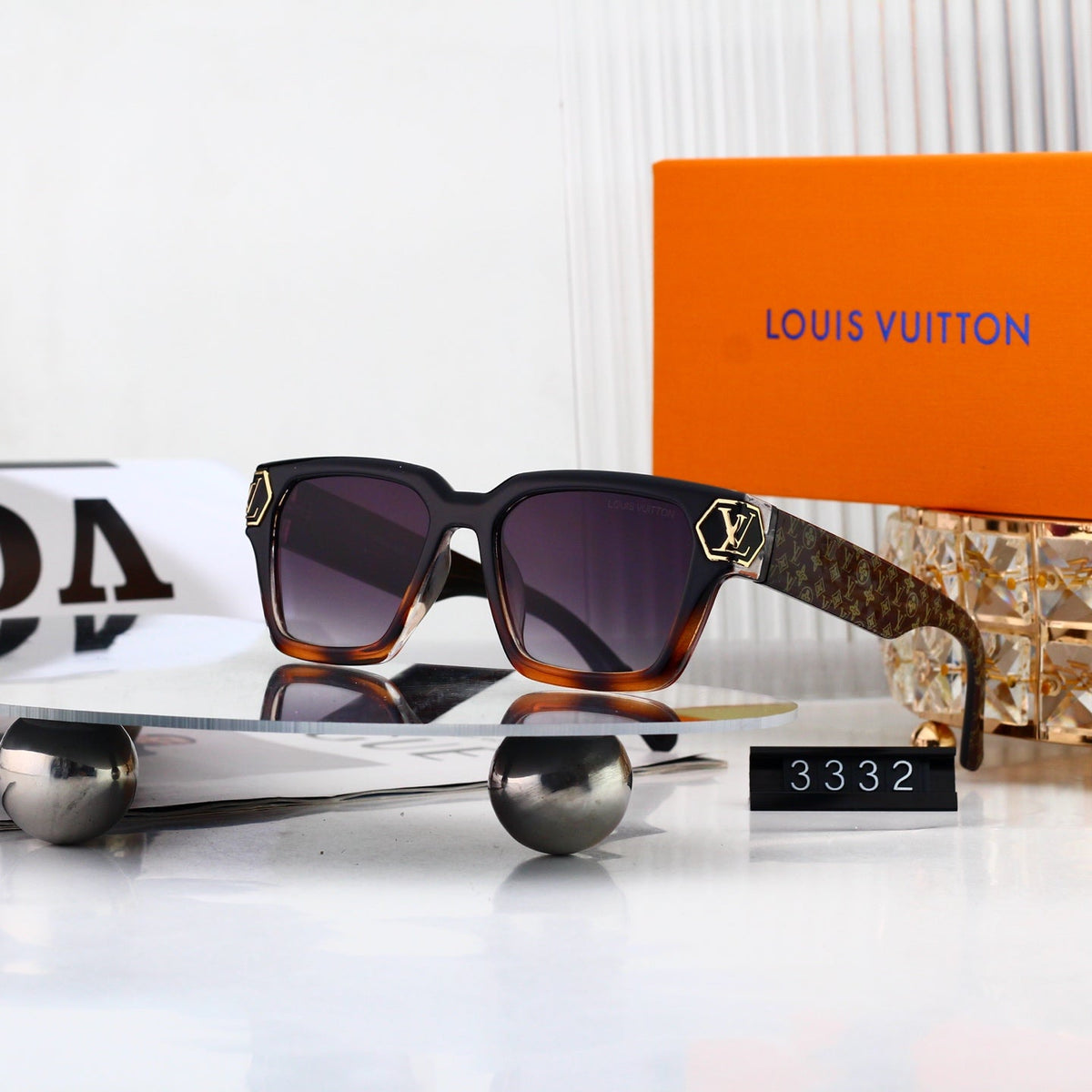 New Stylish Sunglasses-37 product image 3, provided for visual reference and product detail review