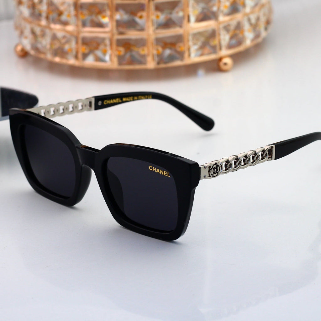 New Stylish Sunglasses-70 product image 8, provided for visual reference and product detail review