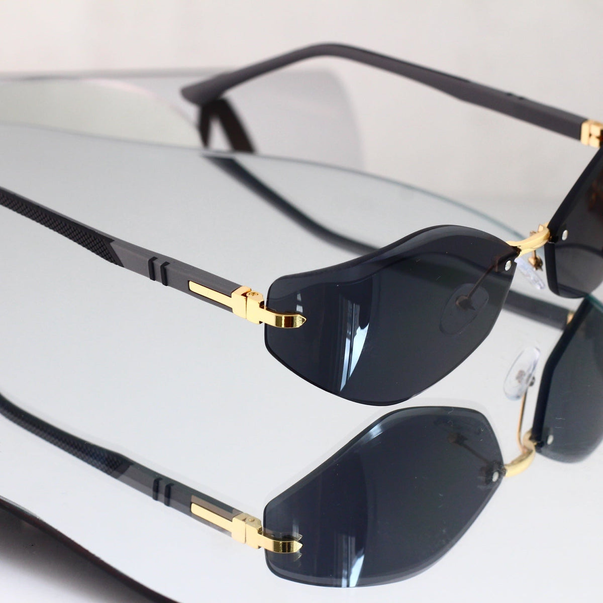 New Stylish Sunglasses-15 product image 7, provided for visual reference and product detail review