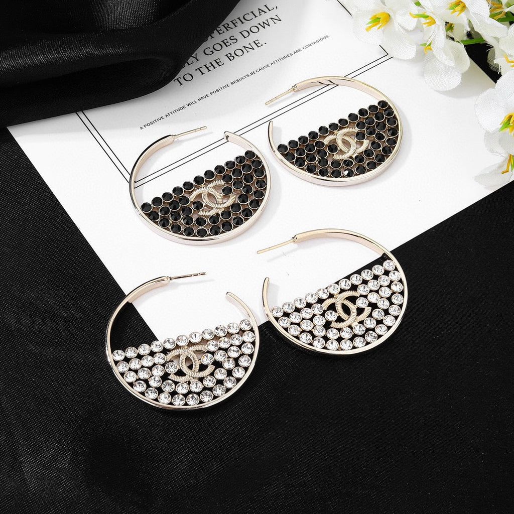 High-Quality Stud Earrings-148 product image 6, provided for visual reference and product detail review
