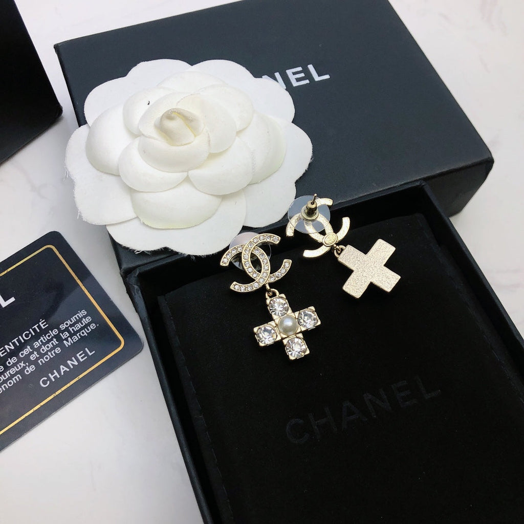 High-Quality Stud Earrings-123 product image 3, provided for visual reference and product detail review