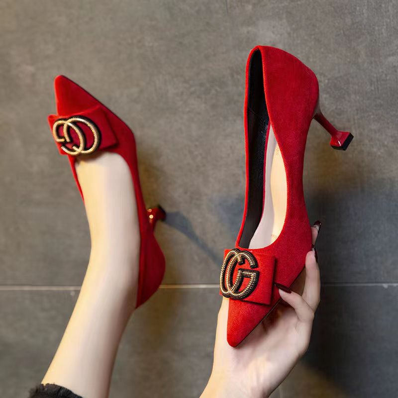 2023 GC Retro velvet pointed toe high heels product image 4, provided for visual reference and product detail review