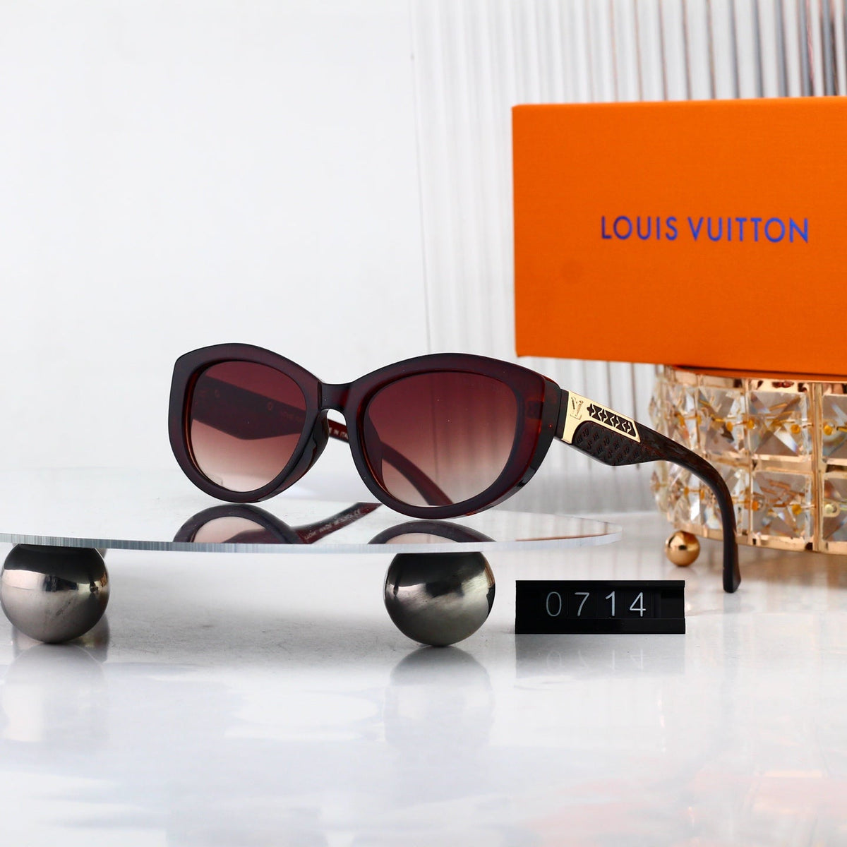 New Stylish Sunglasses-41 product image 4, provided for visual reference and product detail review