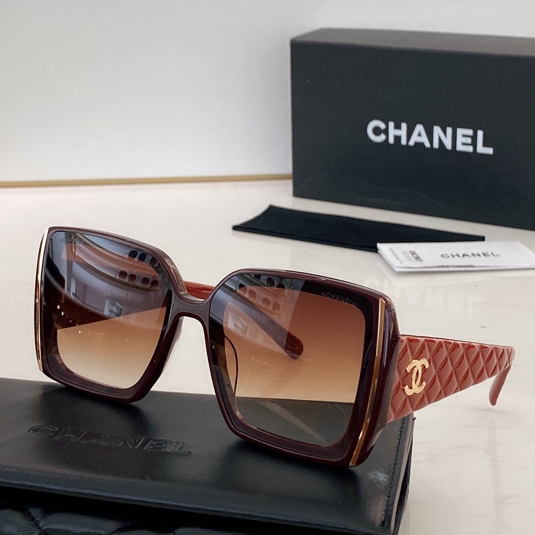 7 Colors Big Metal Square Frame Sunglasses product image 2, provided for visual reference and product detail review