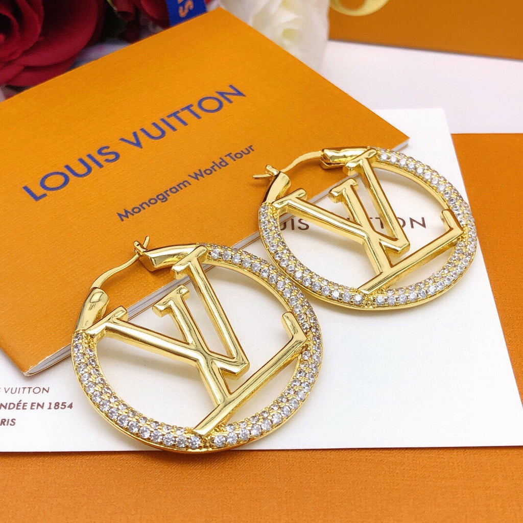 High-Quality Round Diamond-Set Earrings product image 3, provided for visual reference and product detail review
