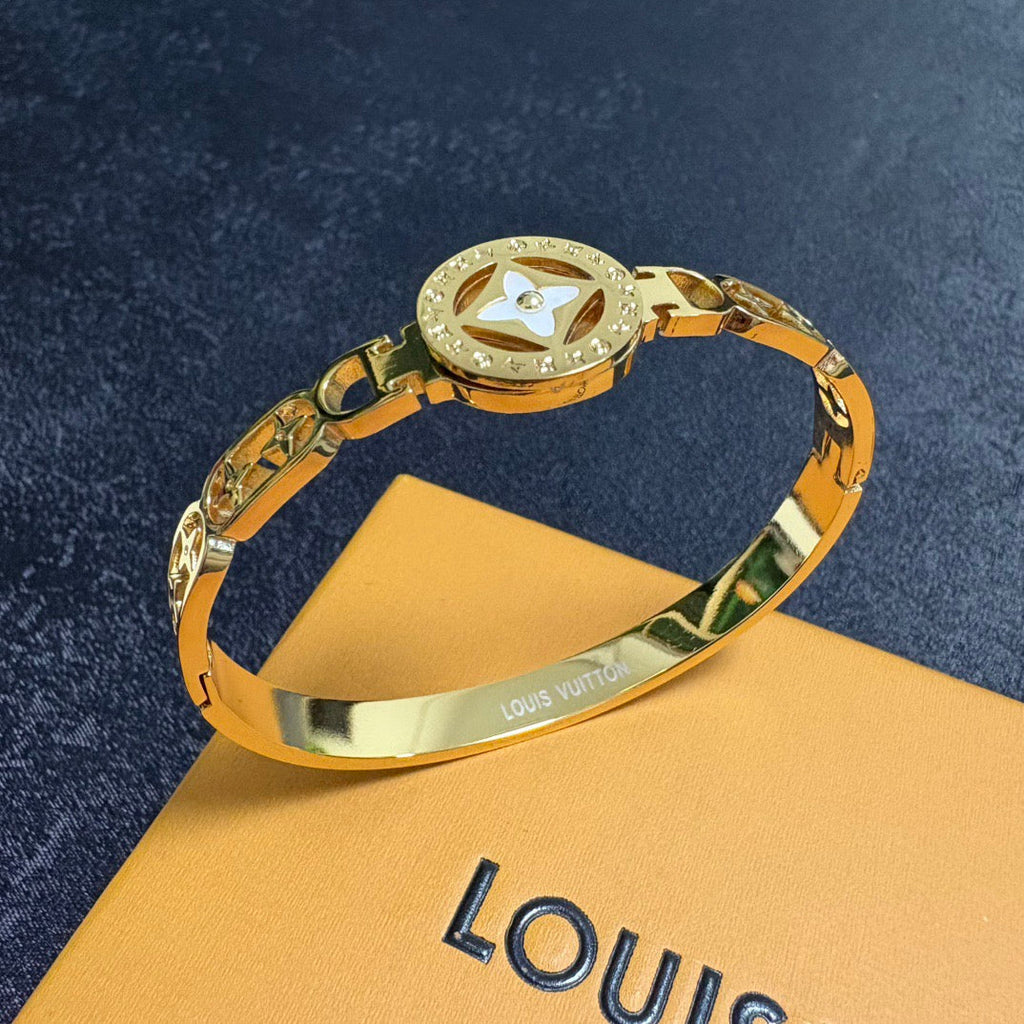 High-Quality Bracelets-20 product image 4, provided for visual reference and product detail review