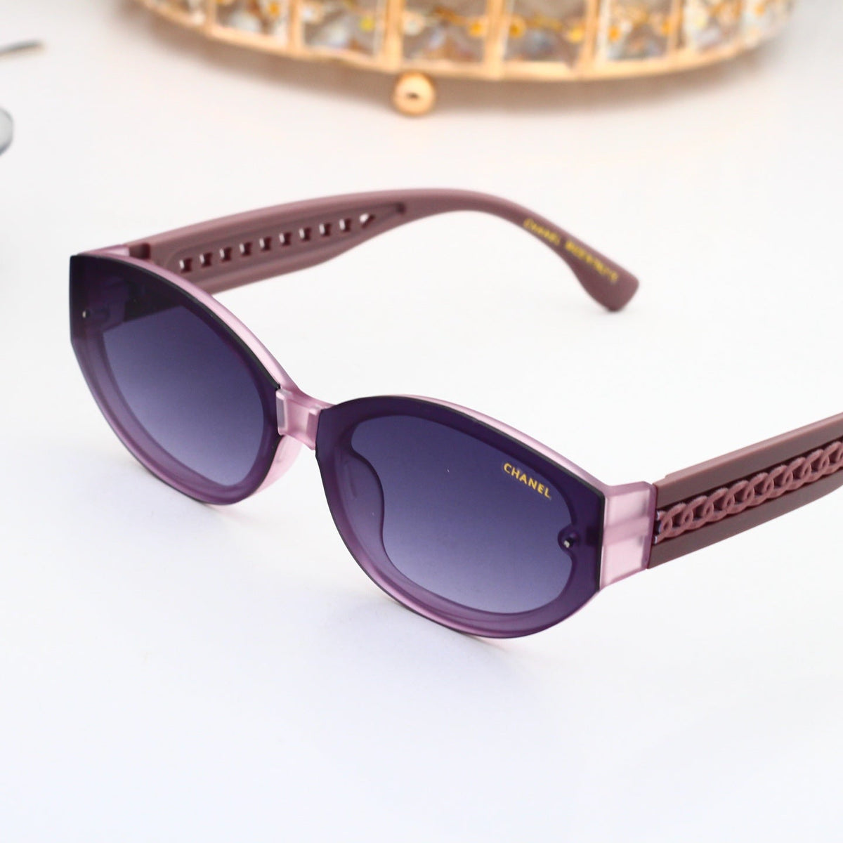 New Stylish Sunglasses-66 product image 7, provided for visual reference and product detail review