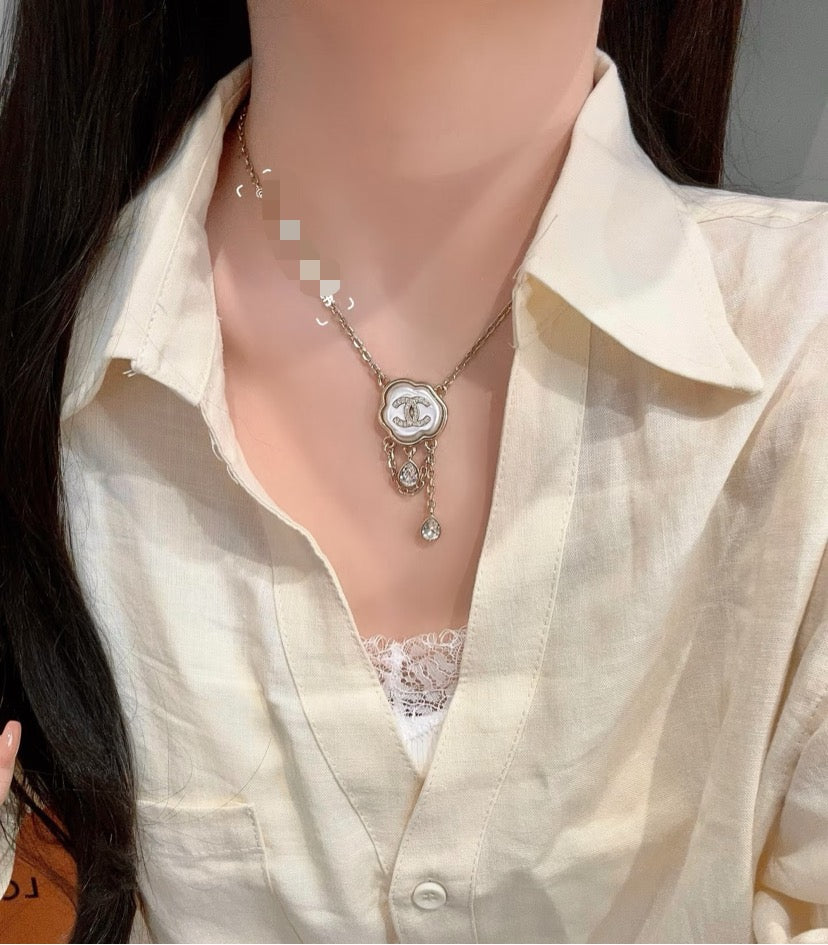 High-Quality Necklaces-107 product image 2, provided for visual reference and product detail review