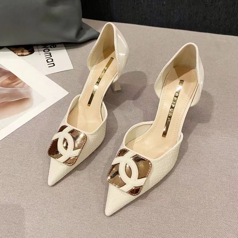 Fashion New CC pointed toe high heels product image 1, provided for visual reference and product detail review