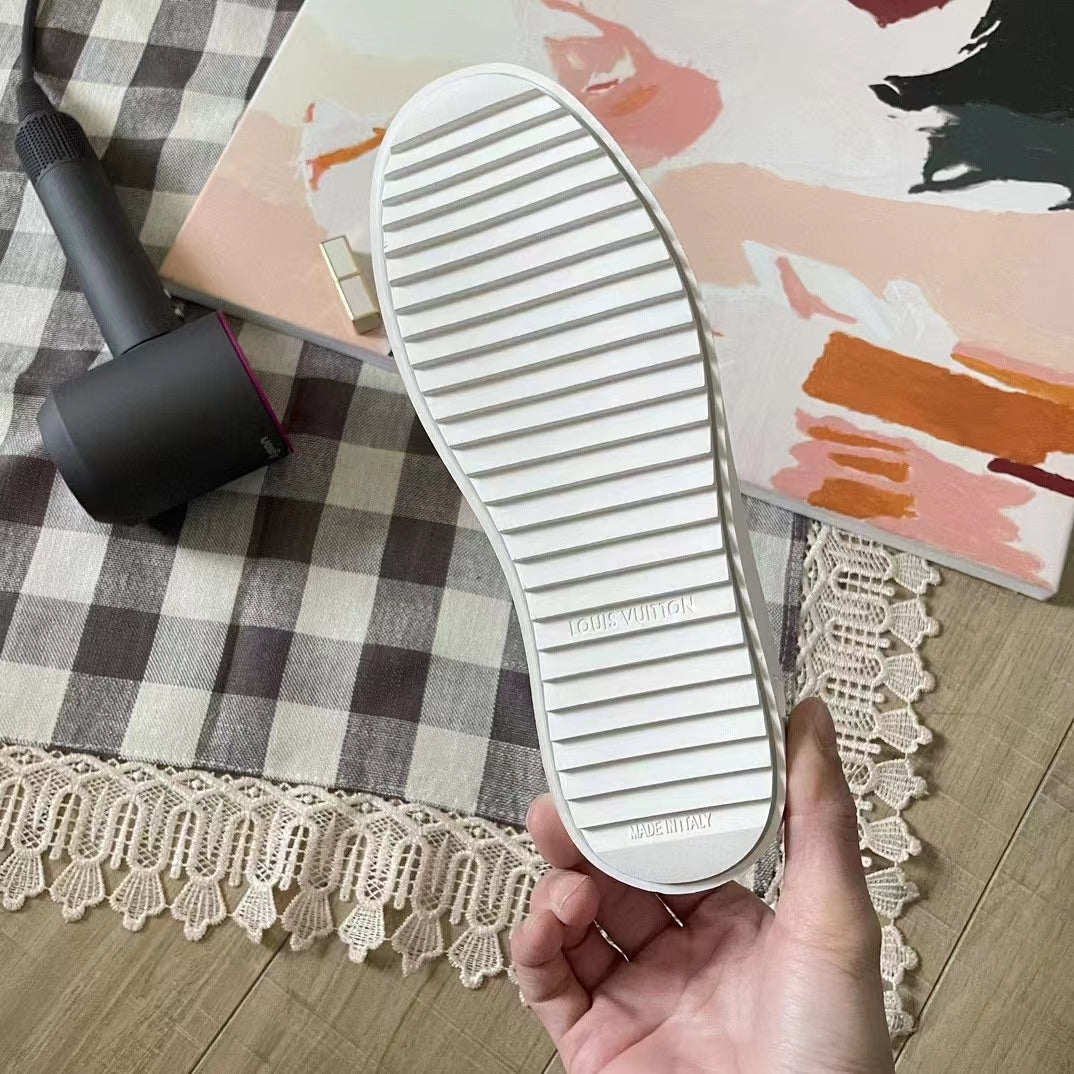 2023 VL Top quality sneakers product image 8, provided for visual reference and product detail review