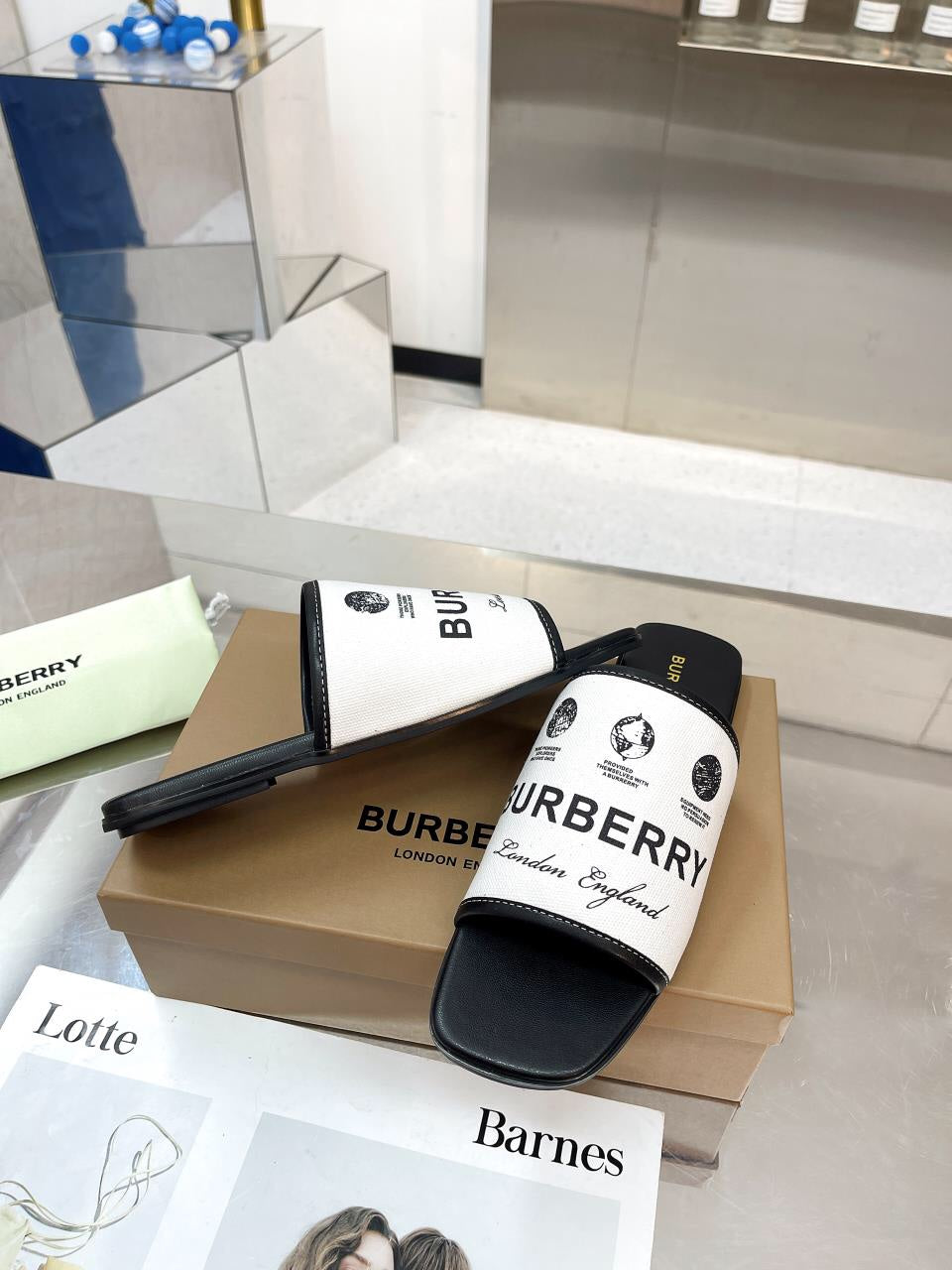 2023 Burberry flat slippers-S53 product image 7, provided for visual reference and product detail review