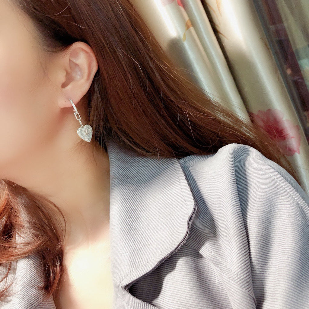 High-Quality Stud Earrings-11 product image 6, provided for visual reference and product detail review