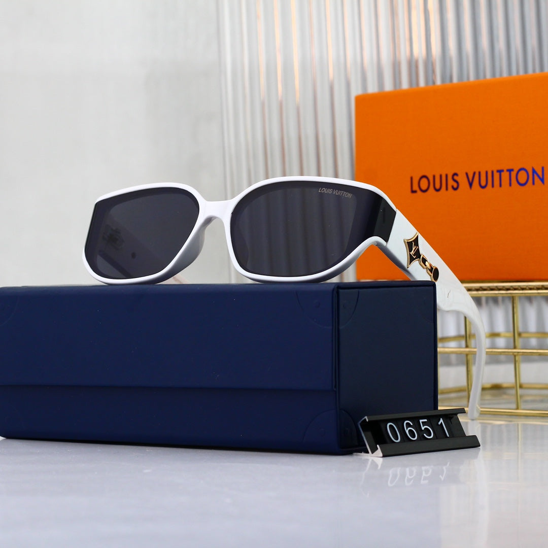 New Stylish Sunglasses-38 product image 6, provided for visual reference and product detail review