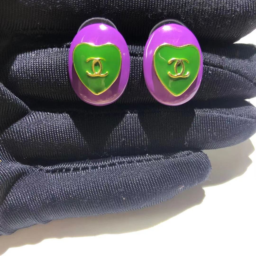 Small fragrant wind compound ear nail product image 11, provided for visual reference and product detail review
