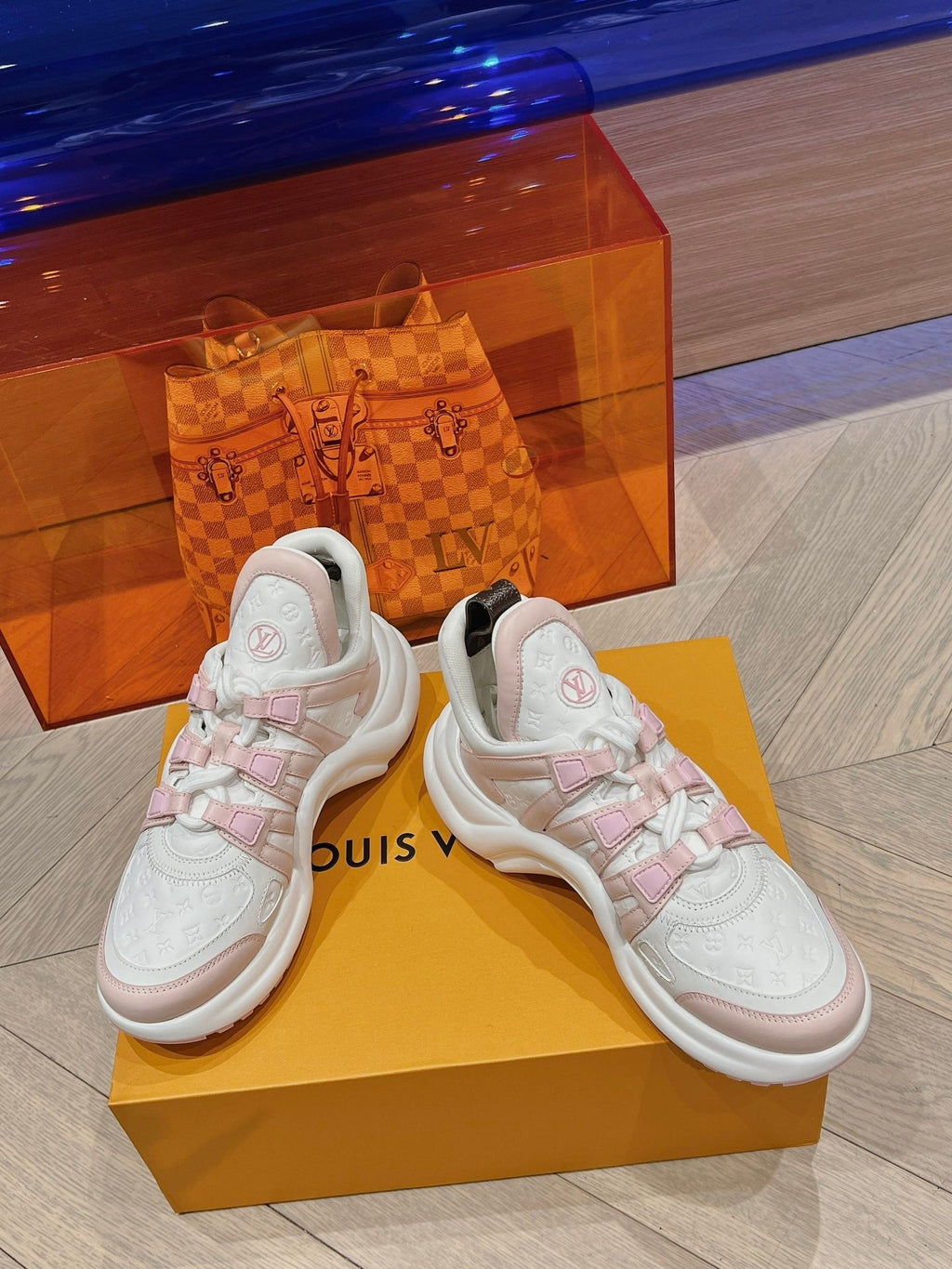 2023 VL arch bridge shoes-S52 product image 1, provided for visual reference and product detail review