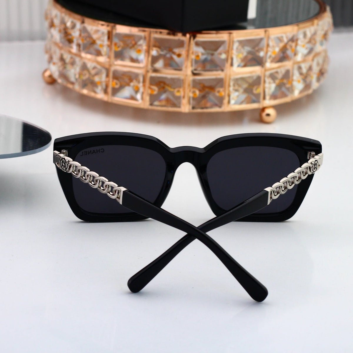New Stylish Sunglasses-70 product image 9, provided for visual reference and product detail review
