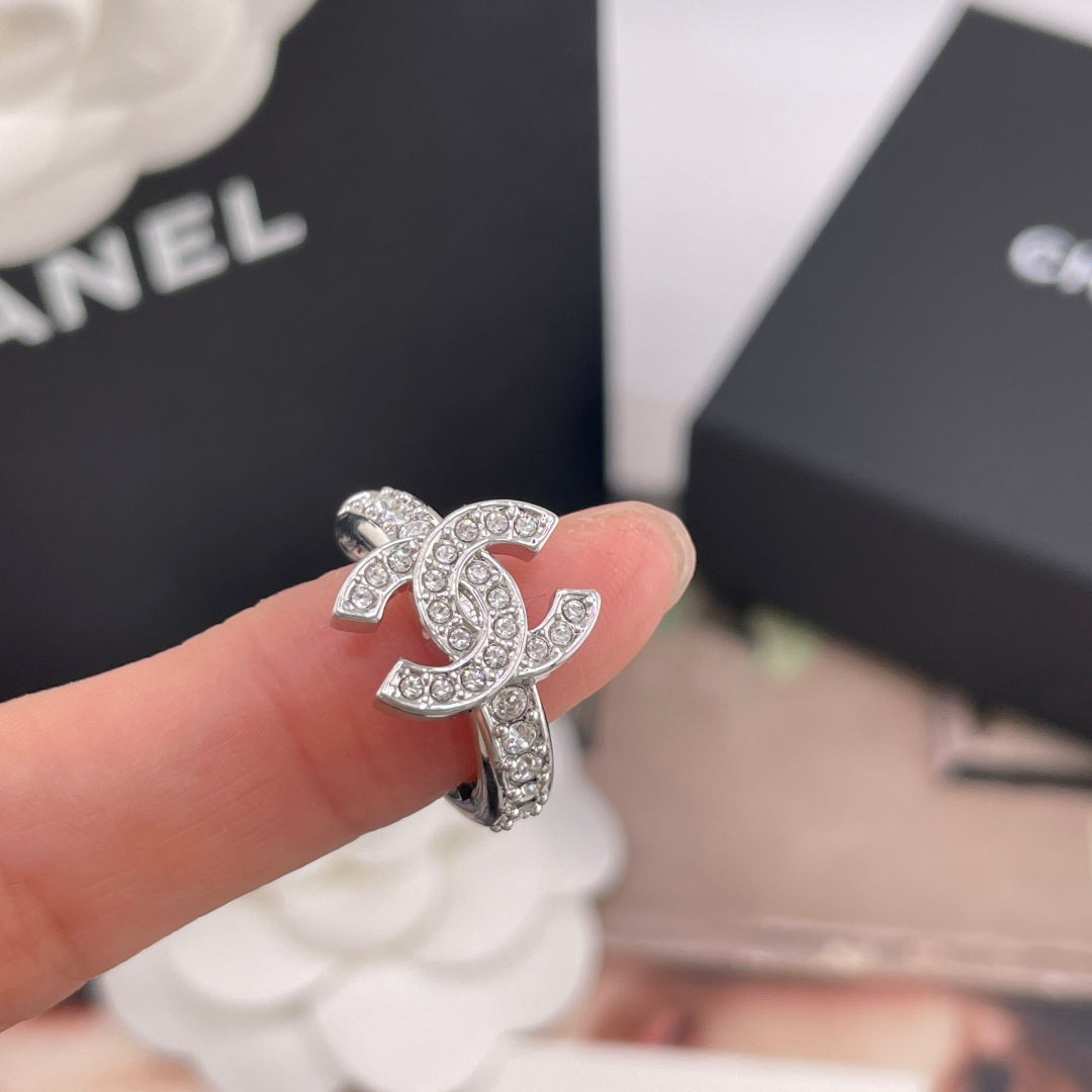 High-Quality Stud Earrings-115 product image 8, provided for visual reference and product detail review