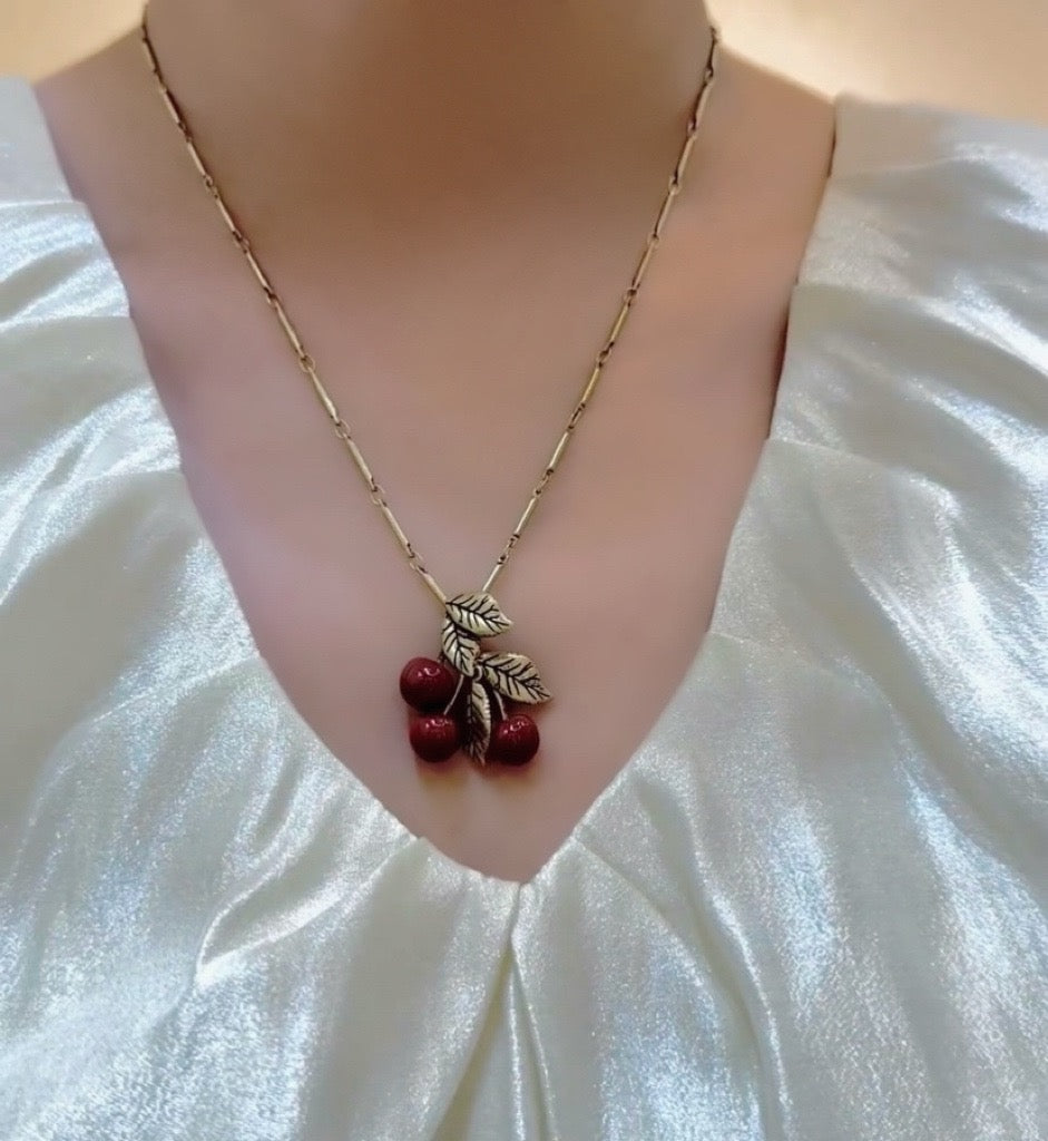 High-Quality Necklaces-45 product image 4, provided for visual reference and product detail review