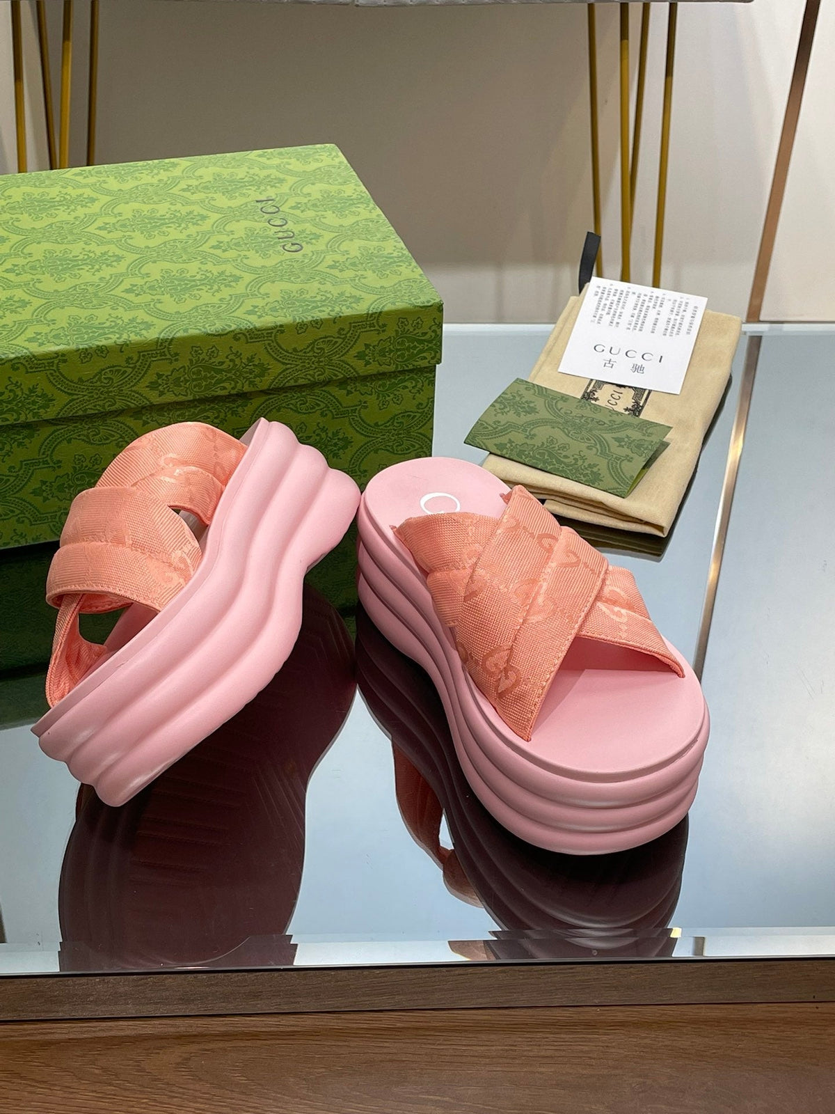 2023 GG Platform Beach Sandals-S55 product image 4, provided for visual reference and product detail review