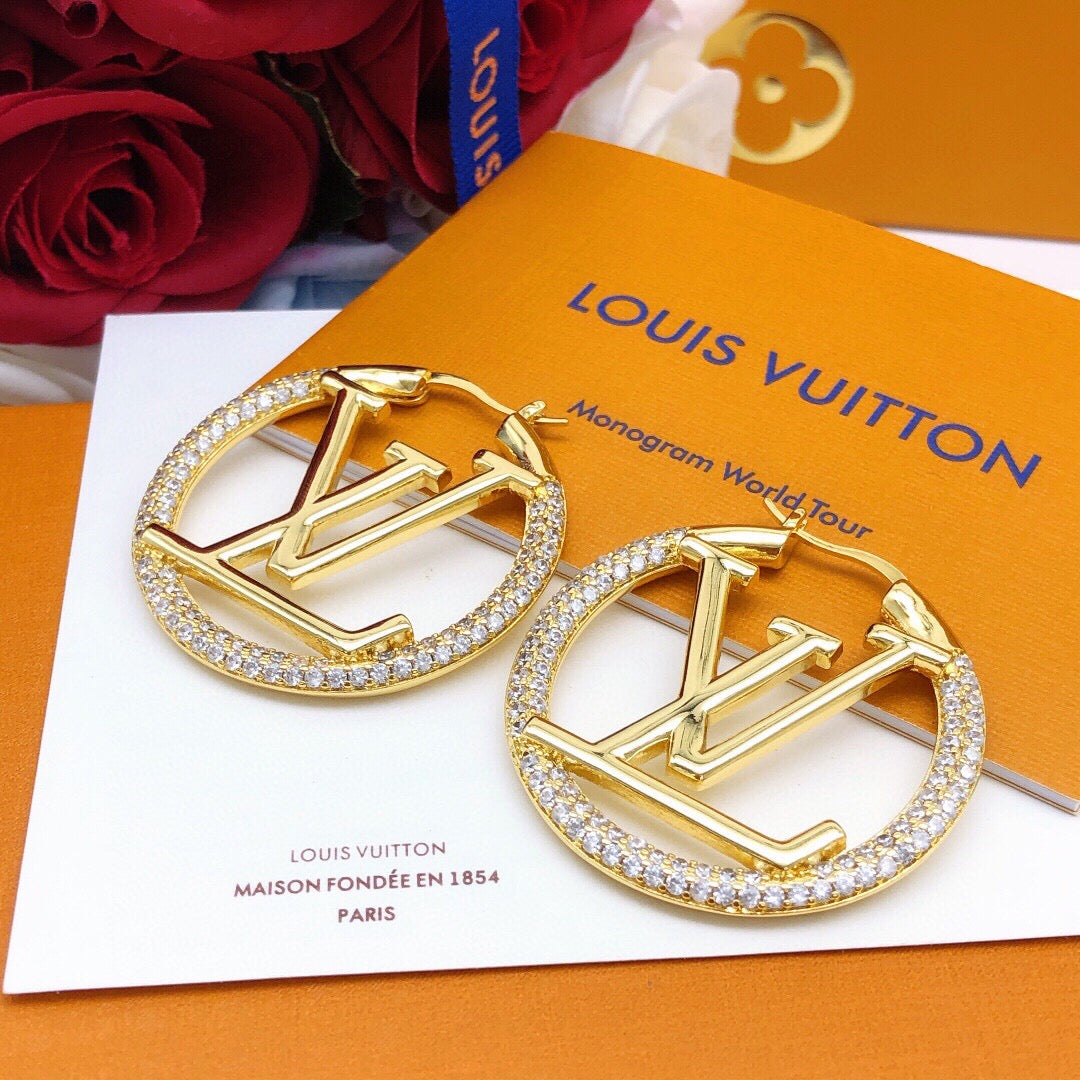 High-Quality Round Diamond-Set Earrings product image 6, provided for visual reference and product detail review