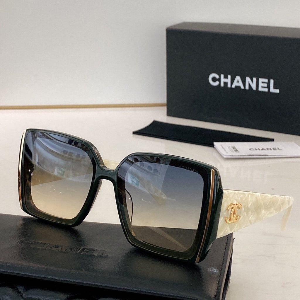 7 Colors Big Metal Square Frame Sunglasses product image 3, provided for visual reference and product detail review