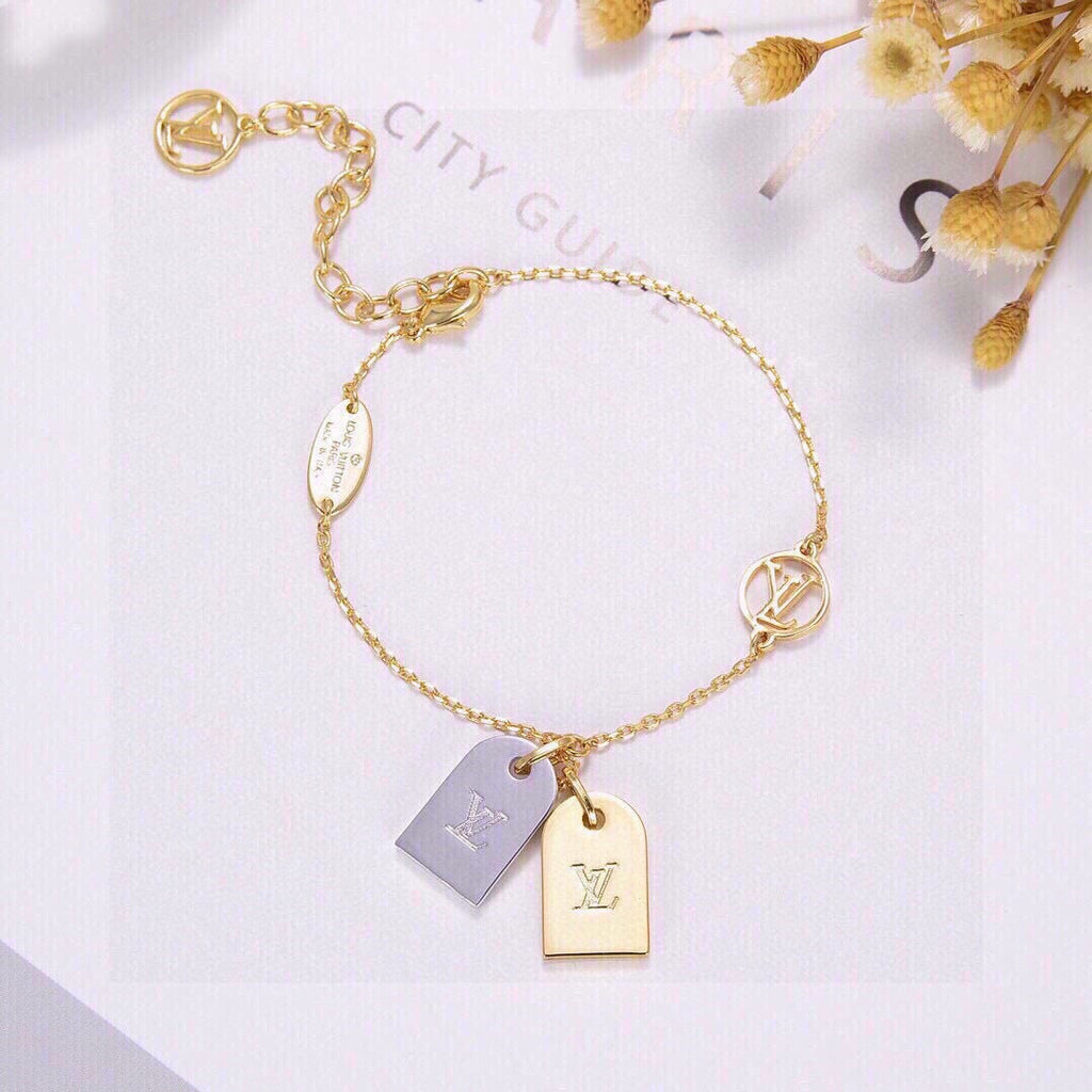 Double-Tag Bracelet product image 8, provided for visual reference and product detail review