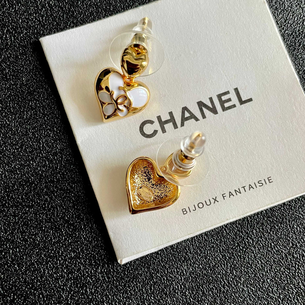 High-Quality Stud Earrings-197 product image 7, provided for visual reference and product detail review