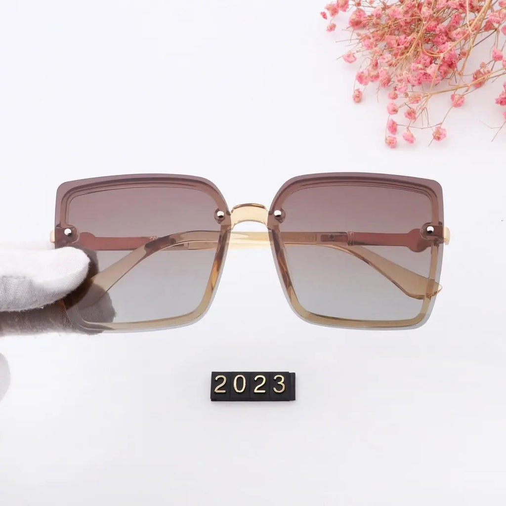 5 Colors Female Polarized Glass Beach Sunglasses product image 4, provided for visual reference and product detail review
