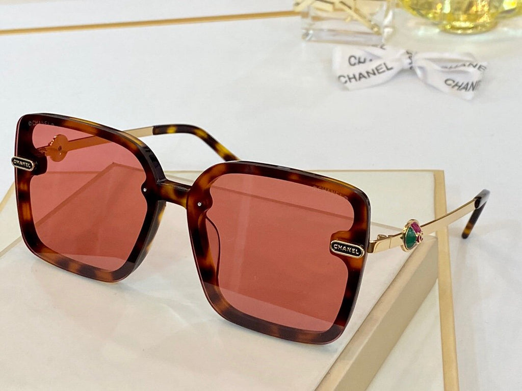 5 Colors Leisure Polarized Sunglasses product image 3, provided for visual reference and product detail review
