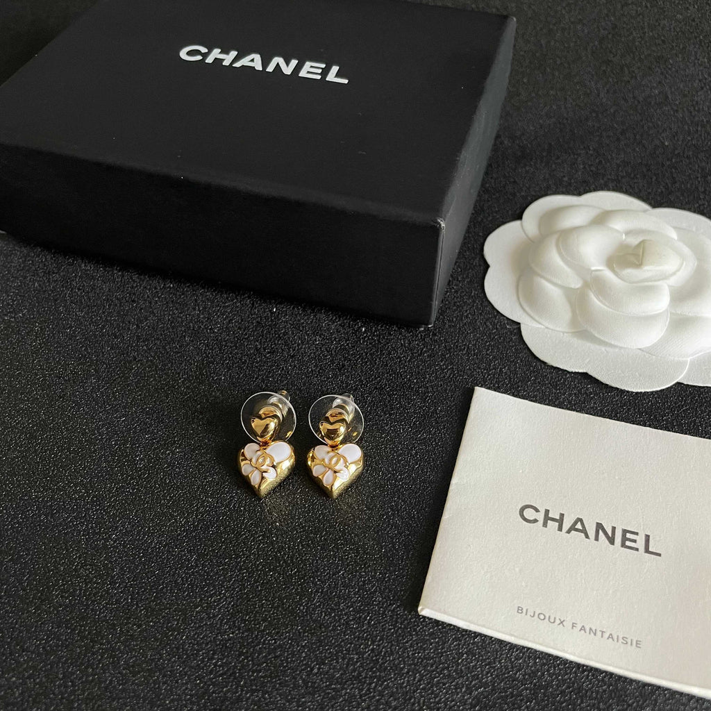 High-Quality Stud Earrings-197 product image 5, provided for visual reference and product detail review