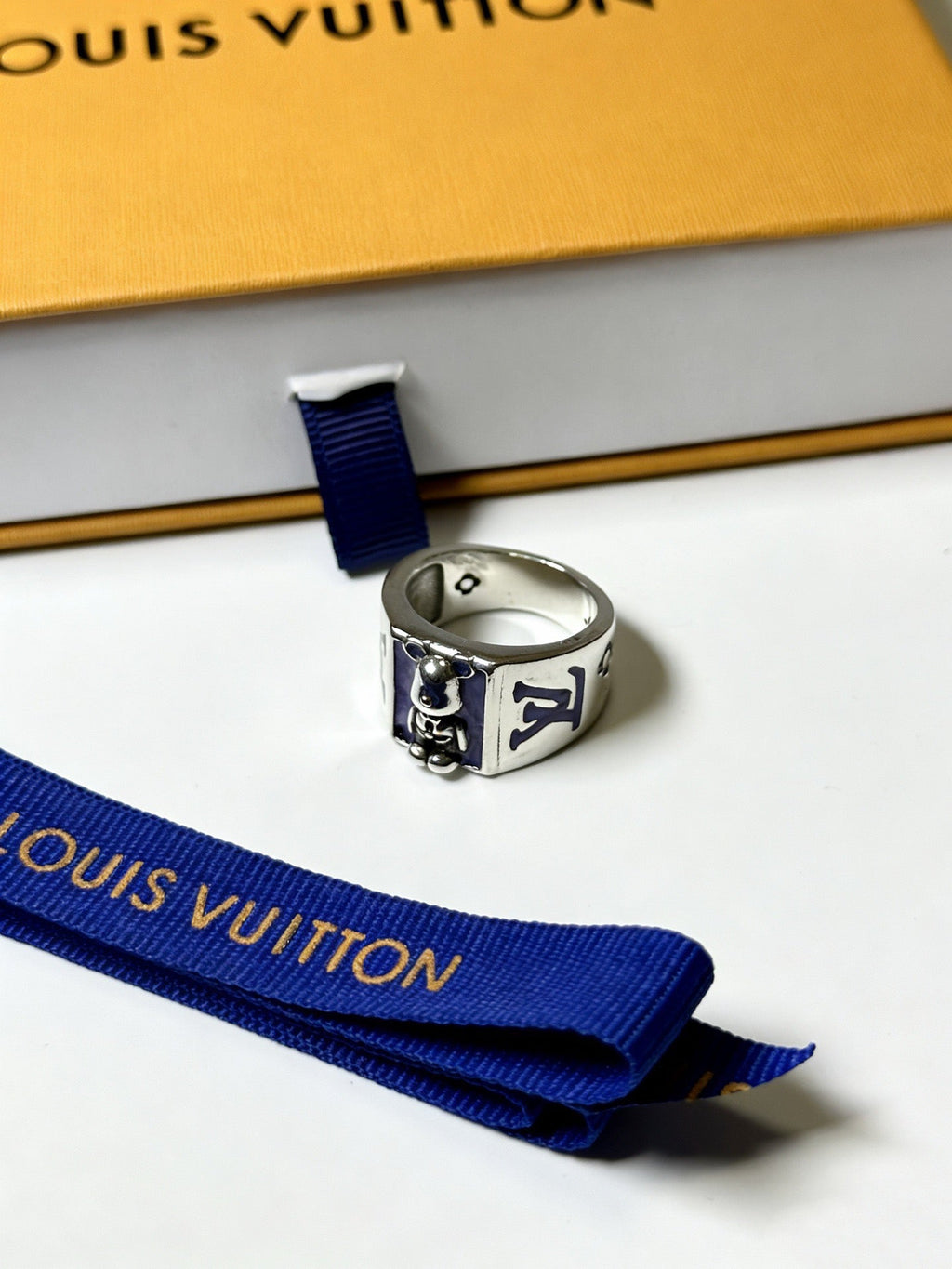 High-Quality Rings-25 product image 5, provided for visual reference and product detail review