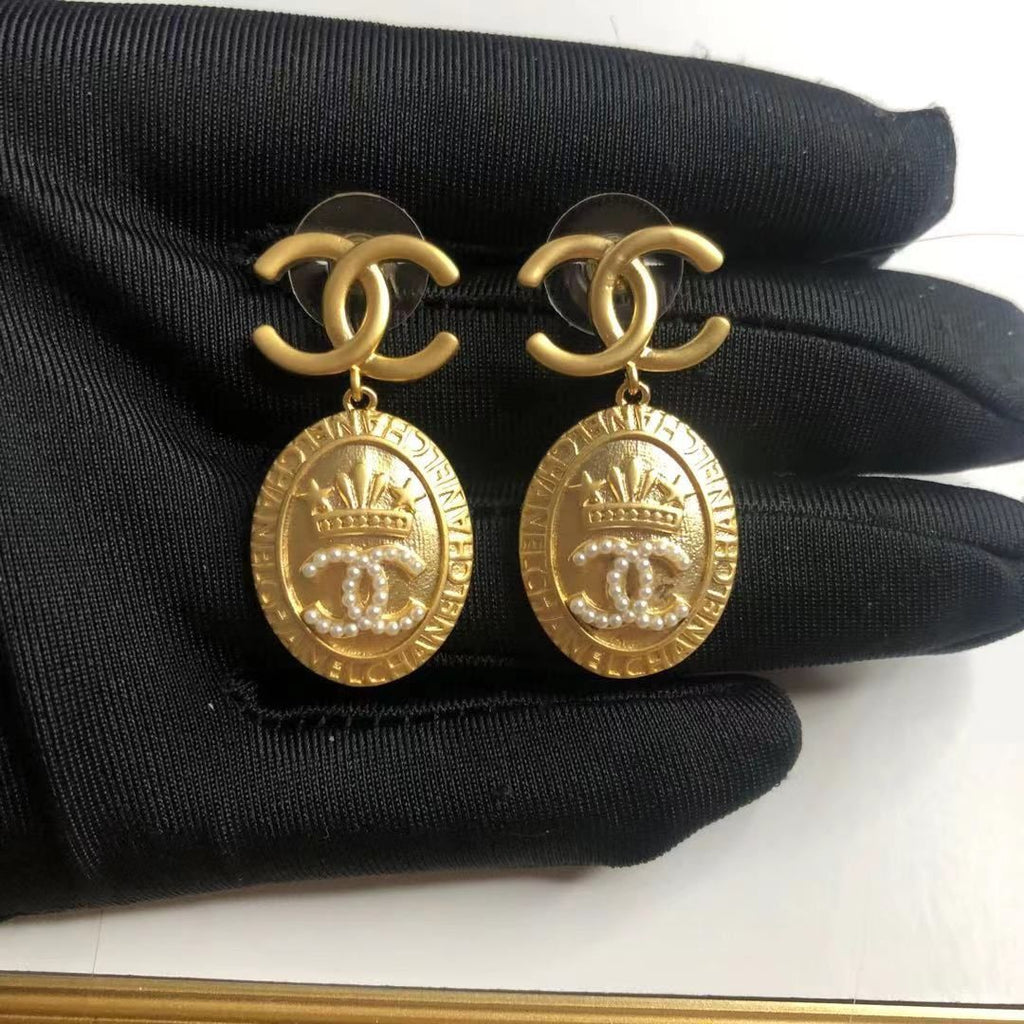 Small Fragrant Vintage Earrings product image 30, provided for visual reference and product detail review