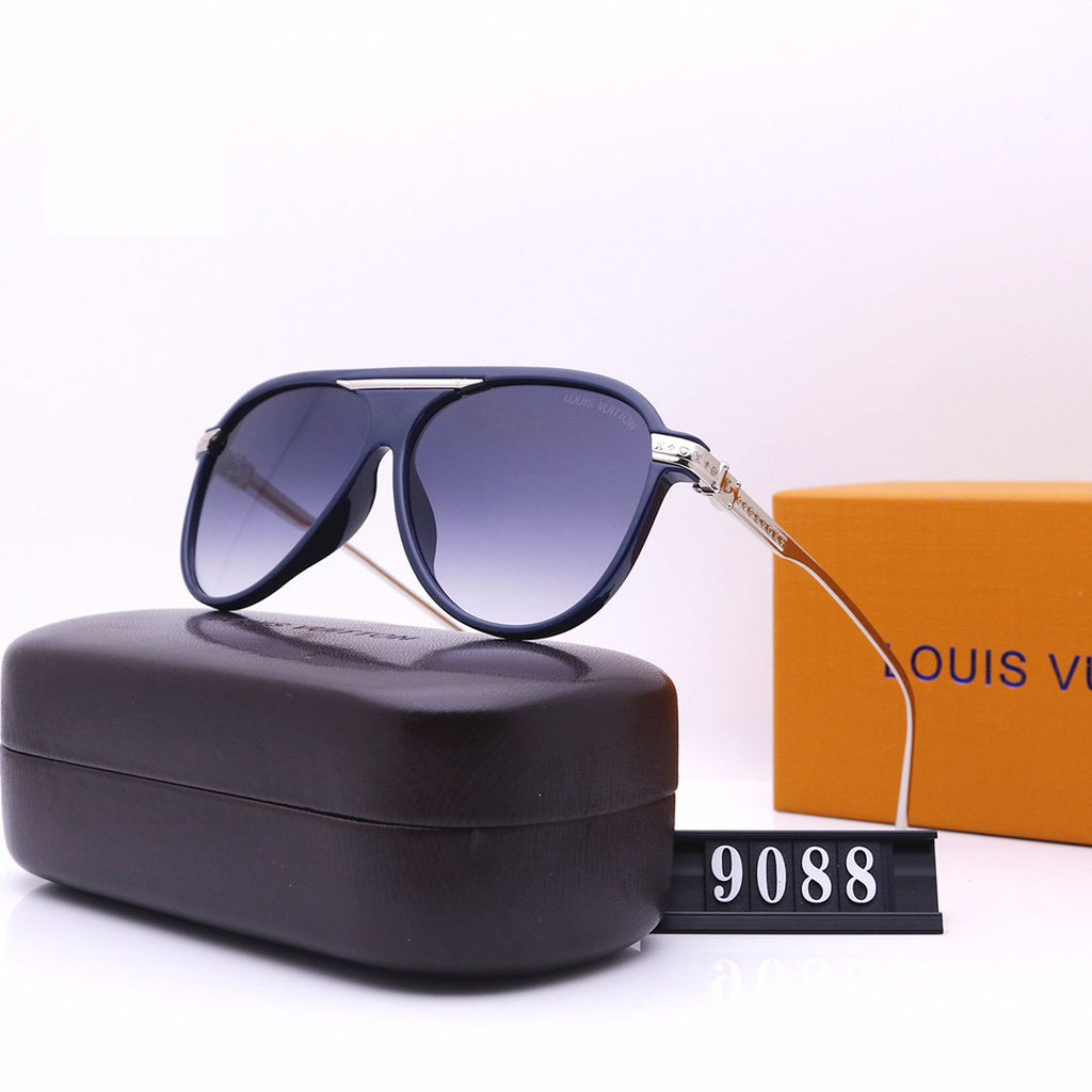 Beach Gradient Colors Sunglasses for Women product image 8, provided for visual reference and product detail review