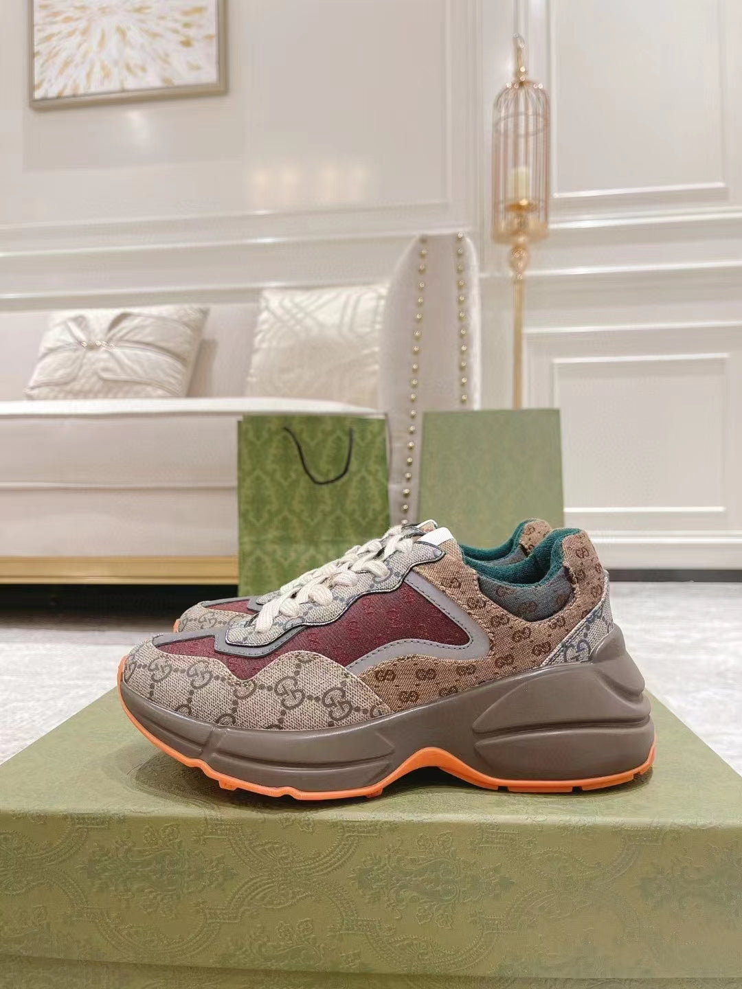 2023 lovers CC Top quality sneakers product image 2, provided for visual reference and product detail review