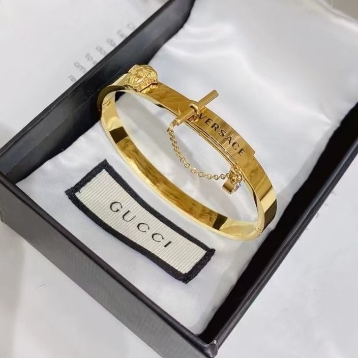 Titanium steel bracelet product image 7, provided for visual reference and product detail review